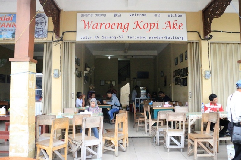 5 Kedai Kopi Legendaris - Trippers.id